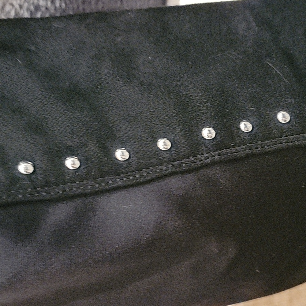 Boots - Picture 4 of 4
